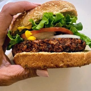 BEET BURGER