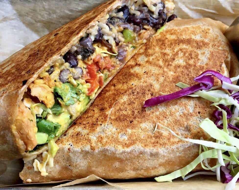 whats in a crunch wrap supreme