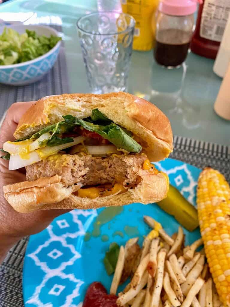 Trader Joe's Turkeyless Burger Eat